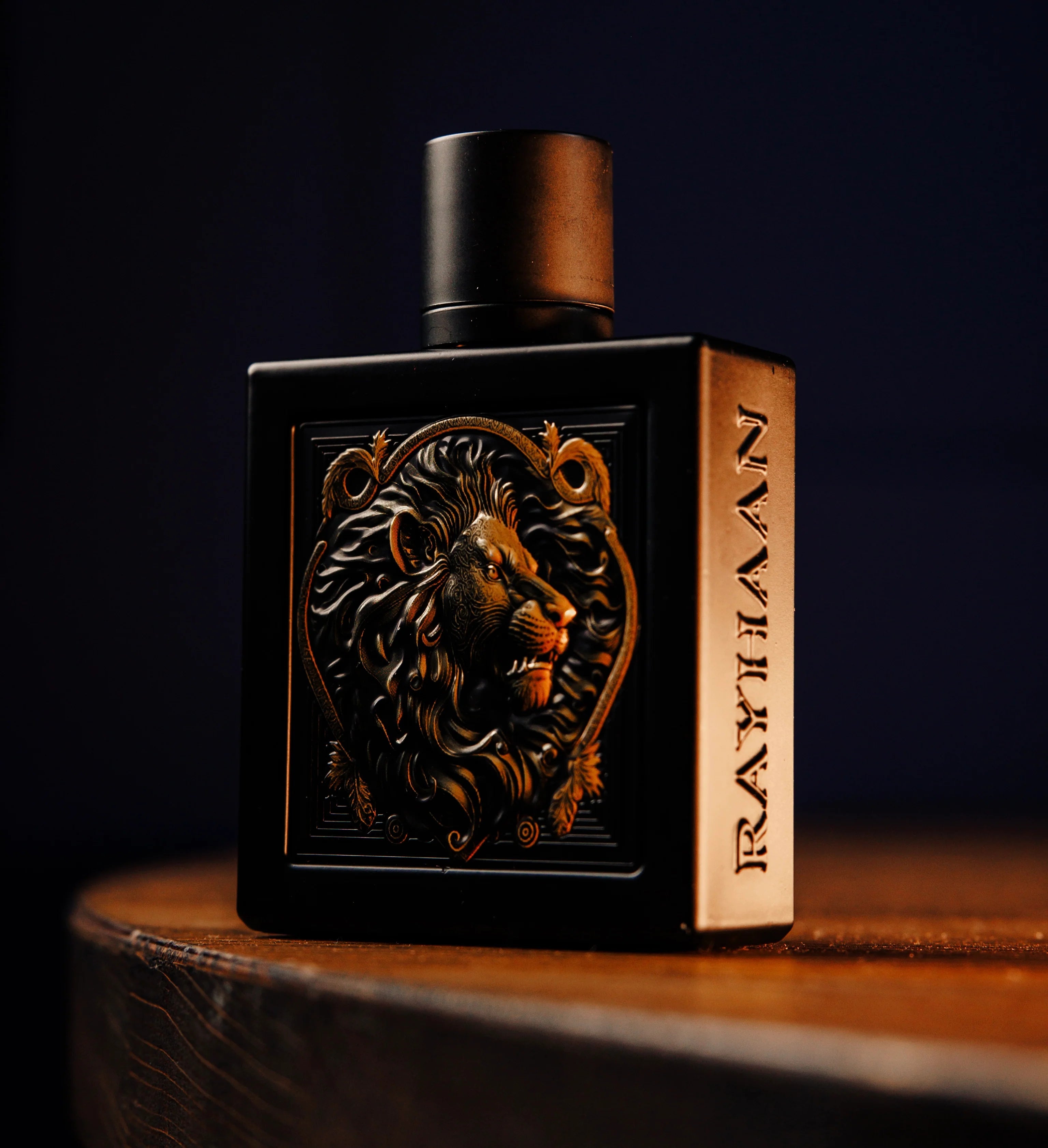 Rayhaan Lion Eau de Parfum 100ml - Dupescents.se