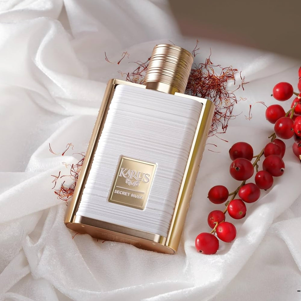 Unisex parfymflaska Khadlaj Karus Secret Musk med elegant vit och guld design från Tolkning av Arabians Tonka