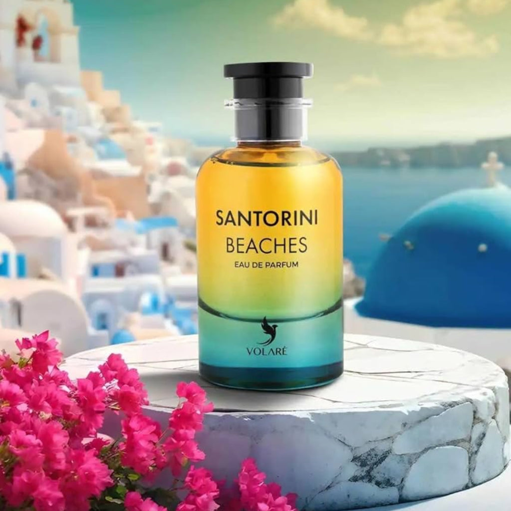 Volare Santorini Beaches herrparfymflaska med färgglad design och sommardoft vid Santorini landskap